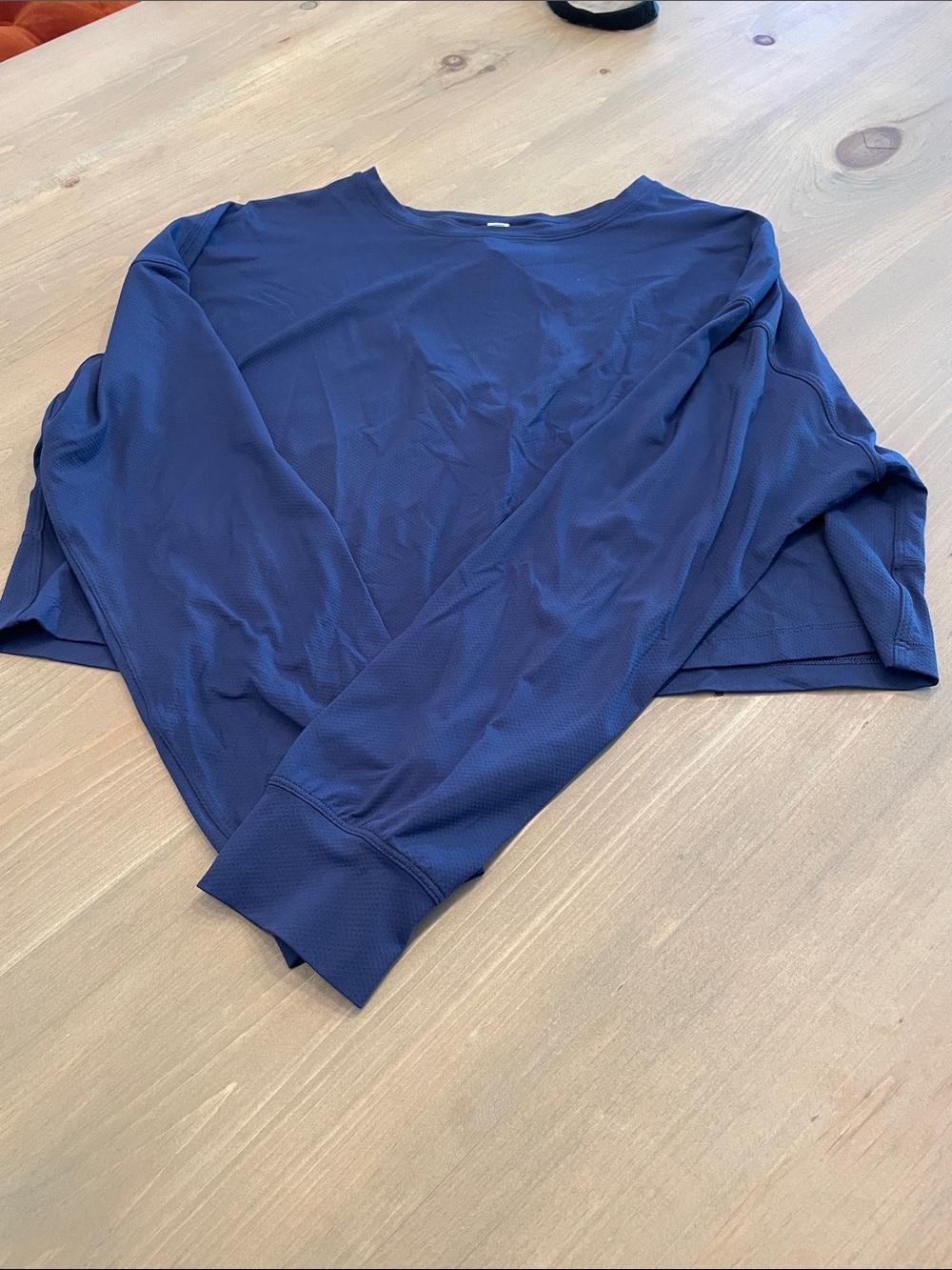 Lululemon crop top
